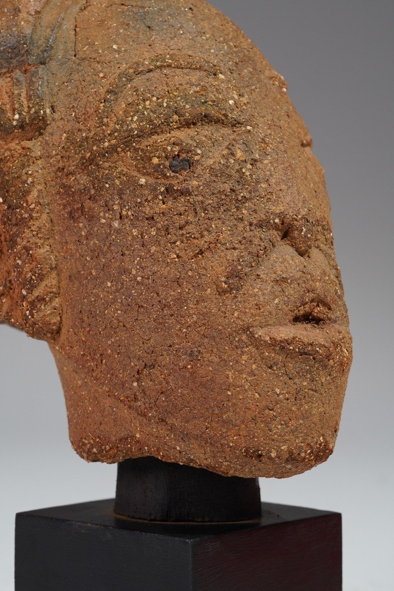 A fragmented terracotta head