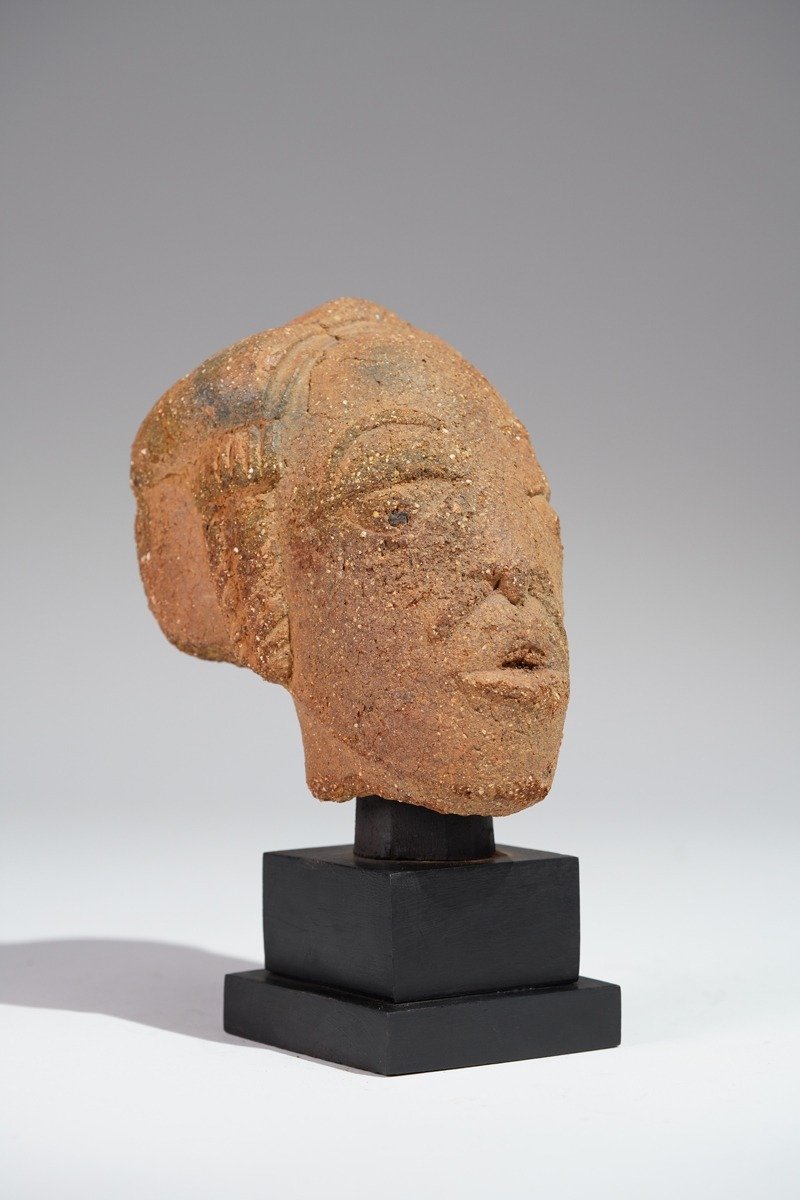 A fragmented terracotta head