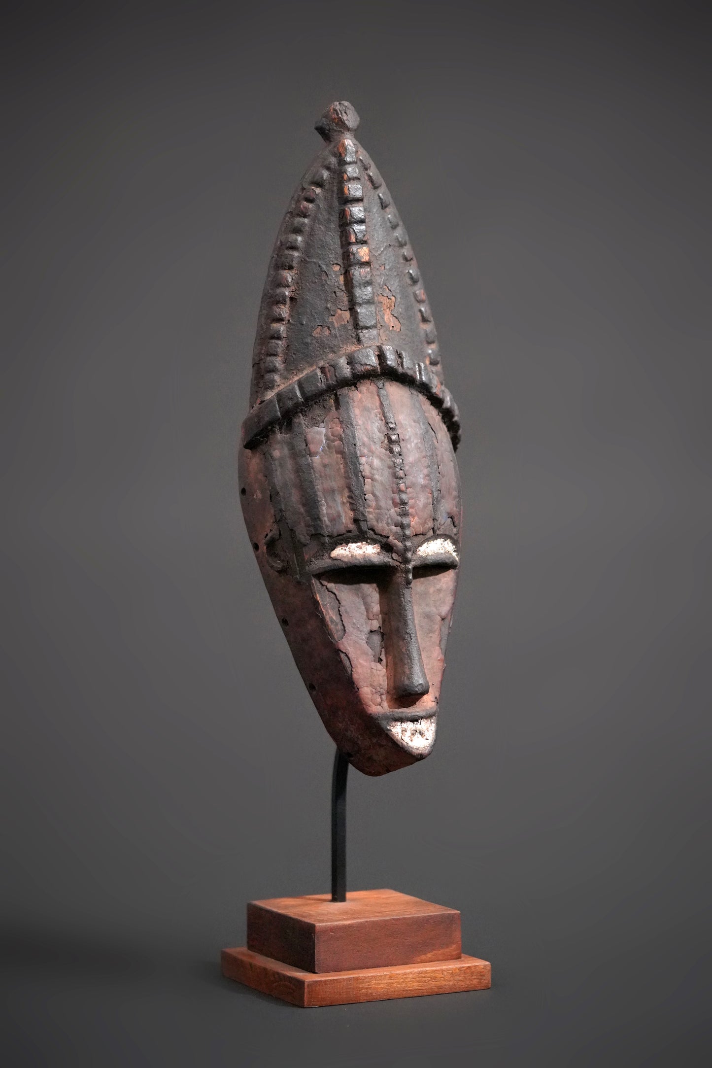 An interesting Urhobo mask