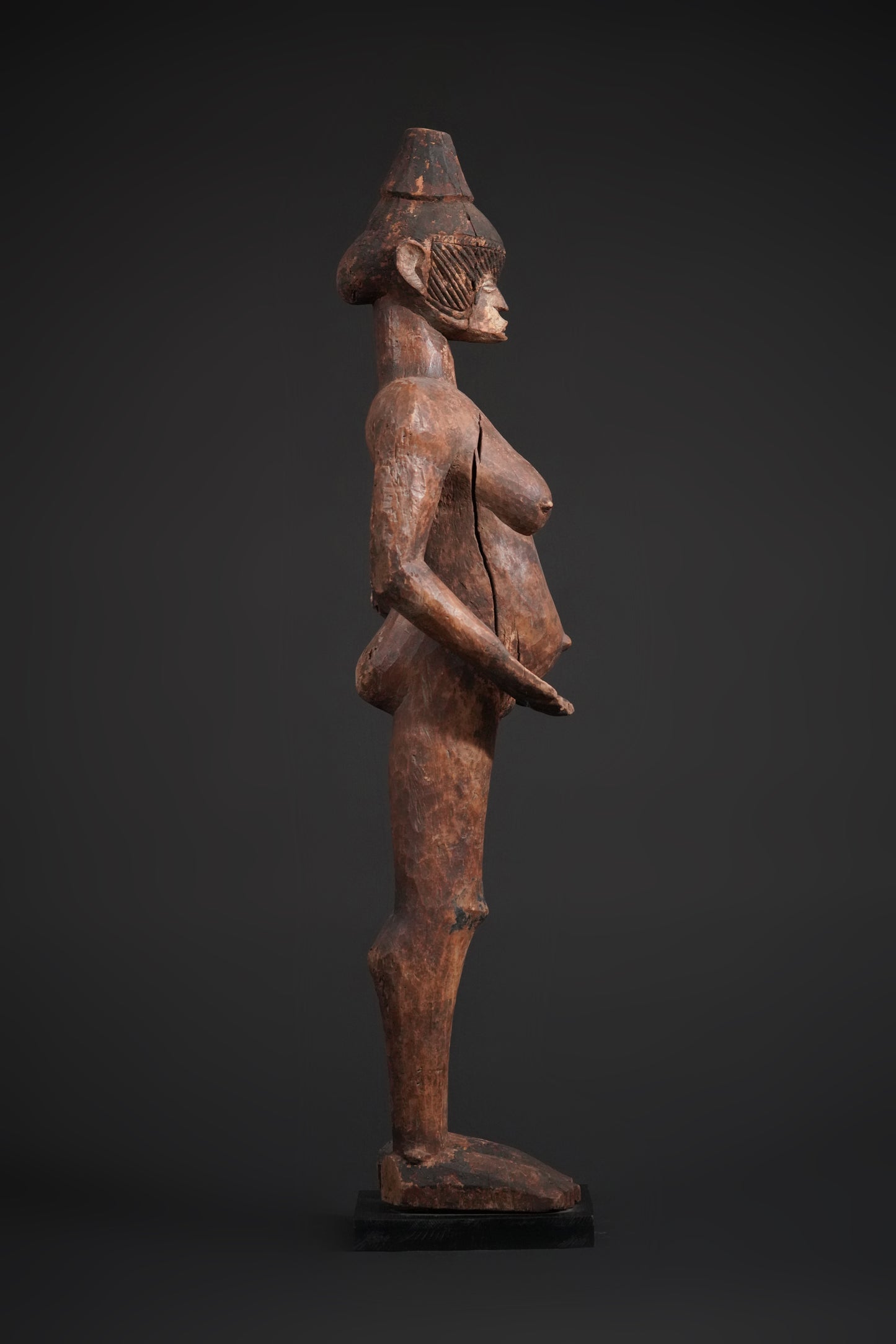 A big female Igbo Alusi Statue