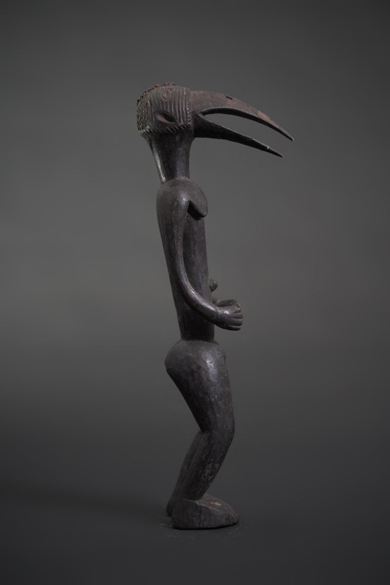 An anthropomorphic female Chamba sculpture