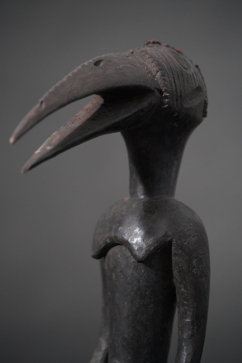 An anthropomorphic female Chamba sculpture