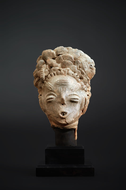 An Akan terracotta head