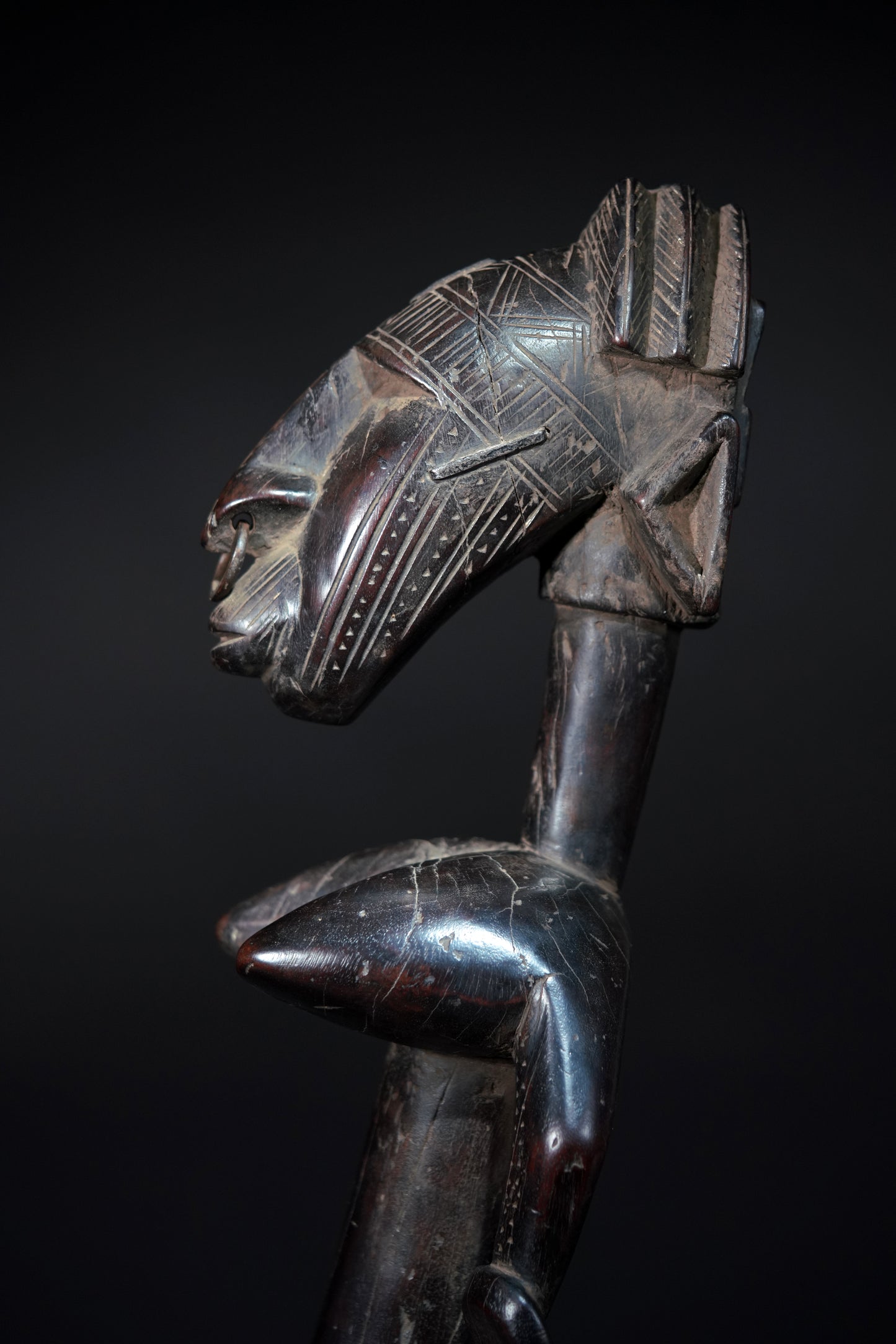 A female Kala (Bamana) sculpture