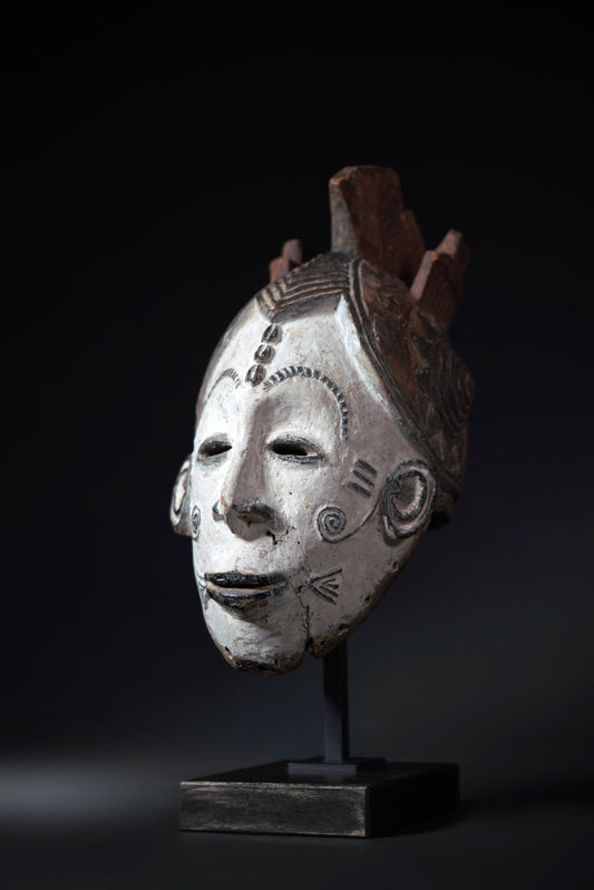 An Ibo mask