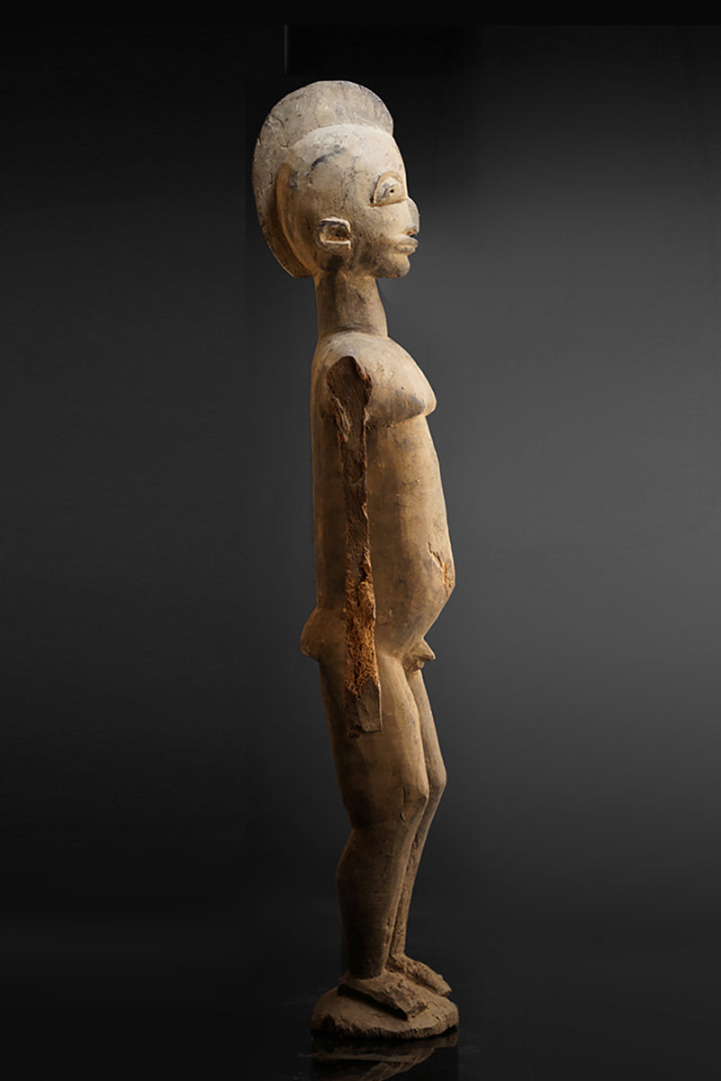 A fragmentary Lobi sculpture