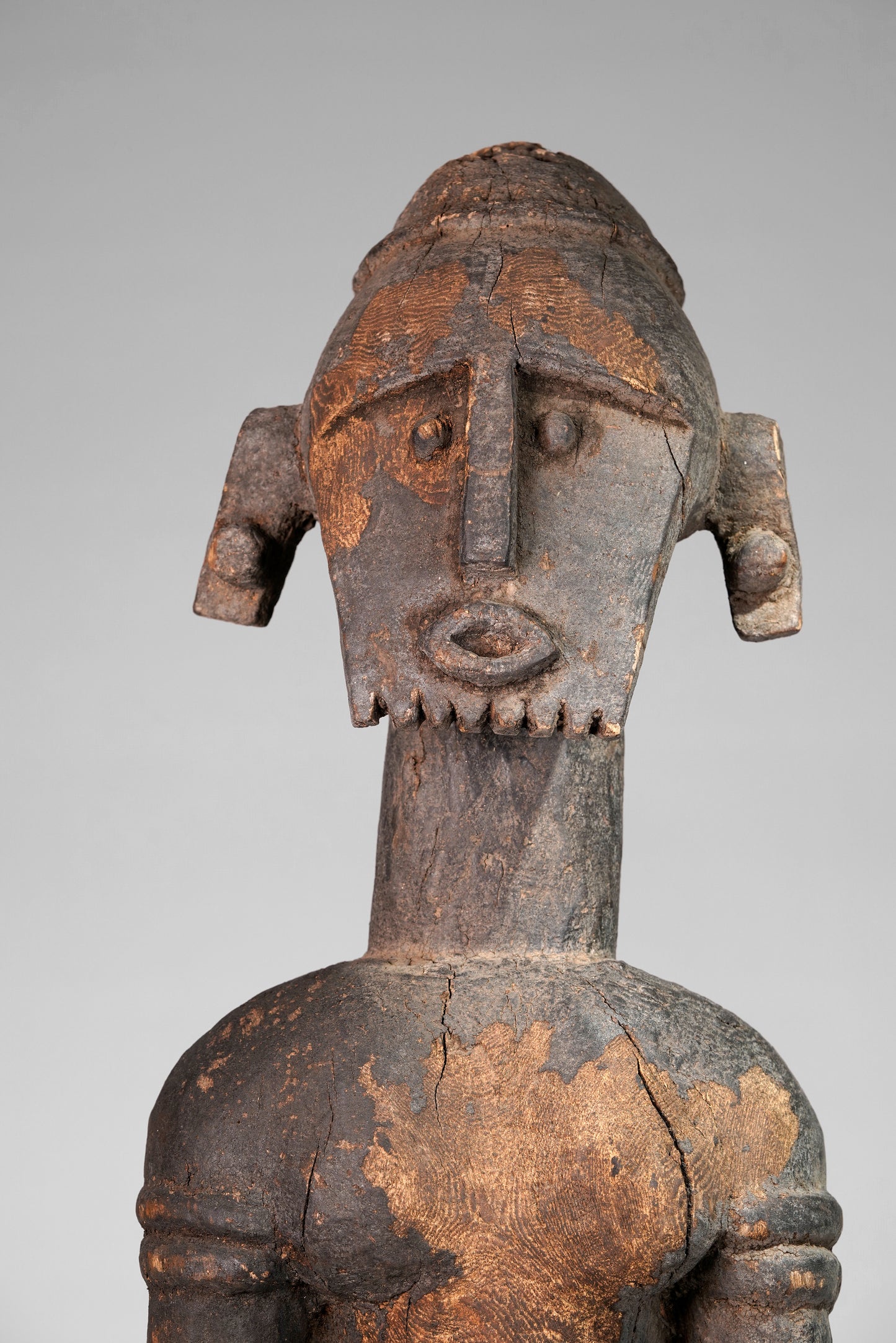 A fragmentary Jukun sculpture